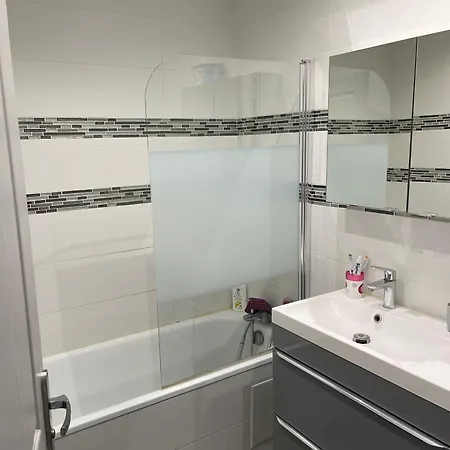 דירה Verdoyante Et Calme *