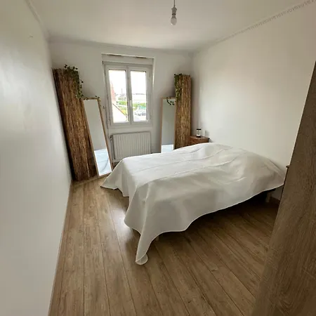 Verdoyante Et Calme דירה *